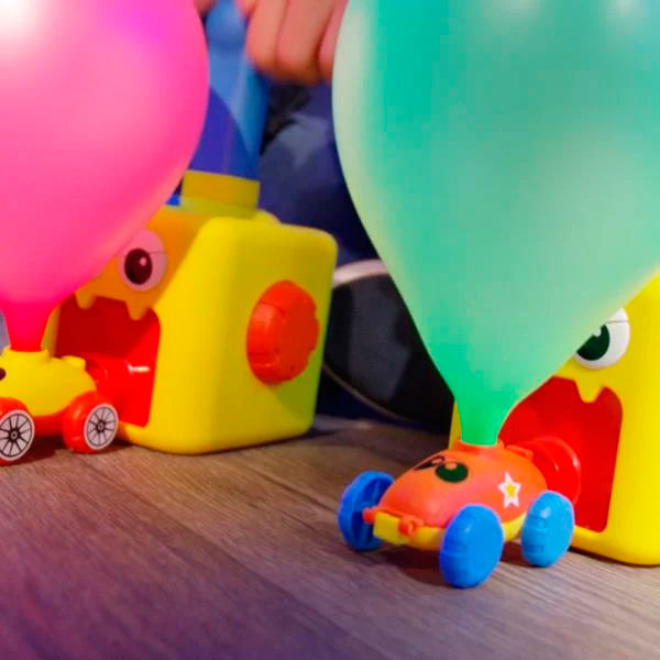 Ballonbetriebenes Spielzeugset inkl. zahlreichem Zubehör Balloon Zoom 1+1